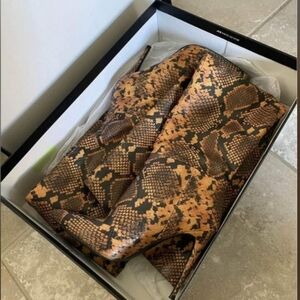 Steve Madden Harlow boot